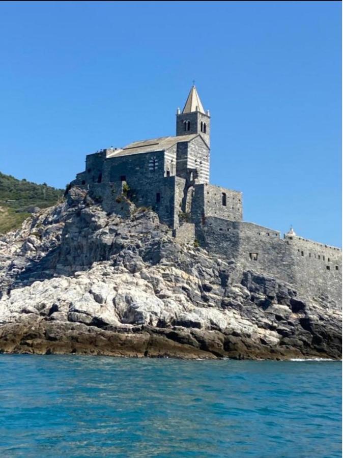 Ferienwohnung Perla In The Sea La Spezia Exterior foto